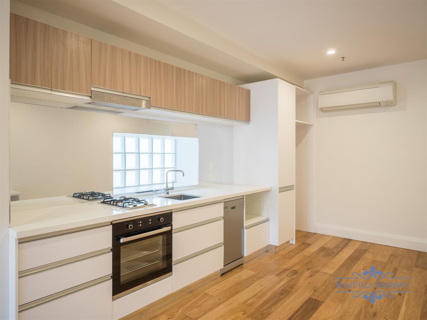 109/122-132 Hunter Street, Newcastle NSW 2300, Image 2