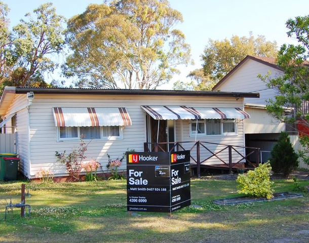 9 Seventh Avenue, Toukley NSW 2263