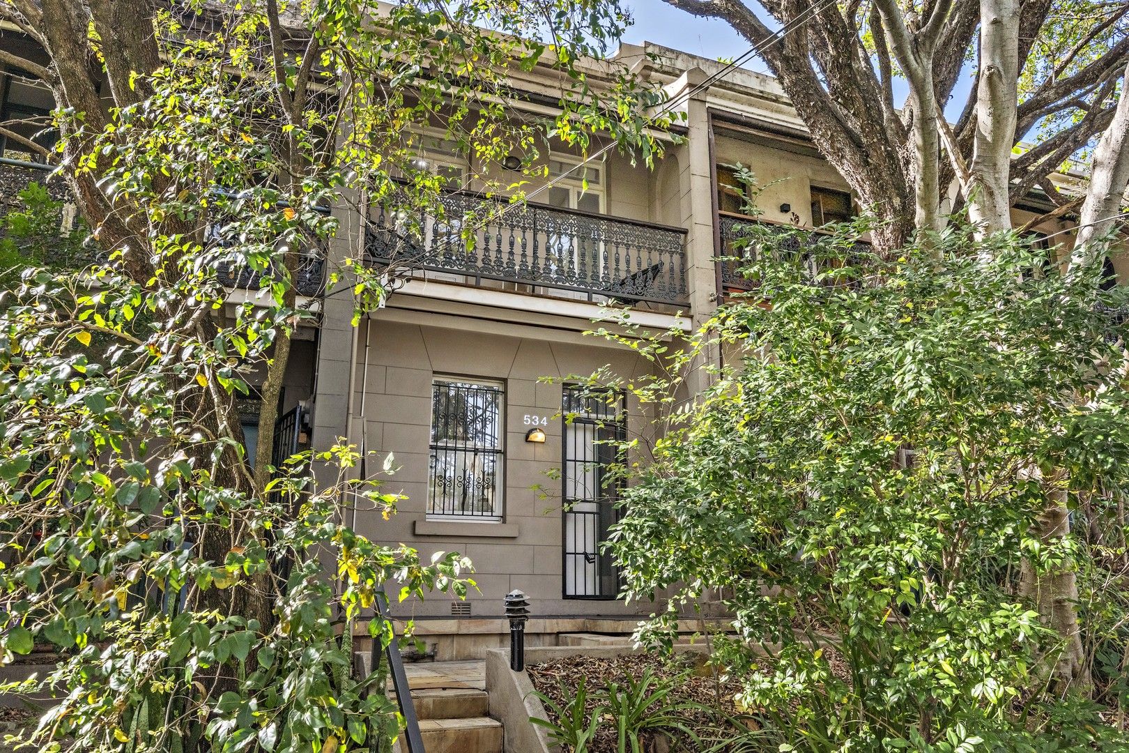 2 bedrooms Terrace in 534 Elizabeth Street REDFERN NSW, 2016