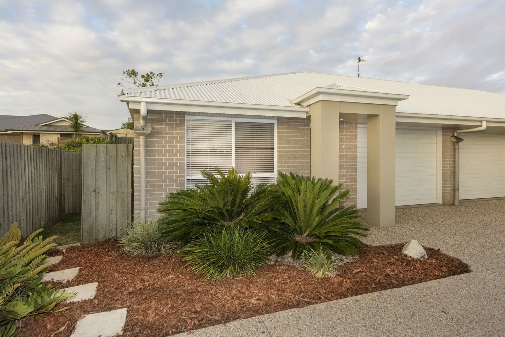 2 bedrooms Apartment / Unit / Flat in 3/33 Croydon Street HARRISTOWN QLD, 4350