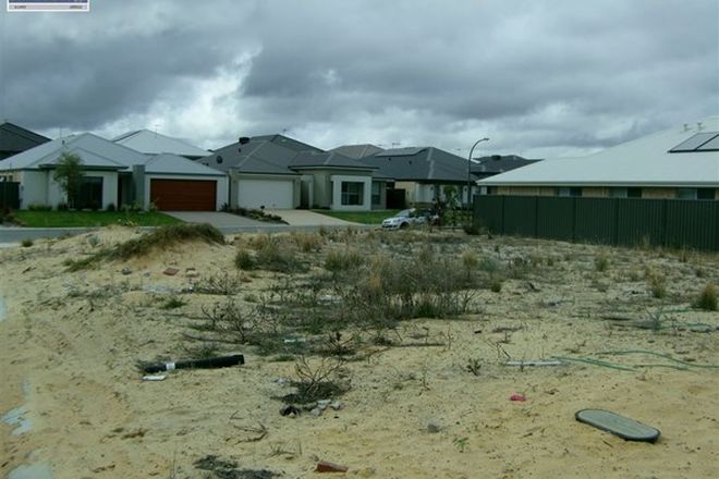 Picture of 12 Versailles Turn, LANDSDALE WA 6065