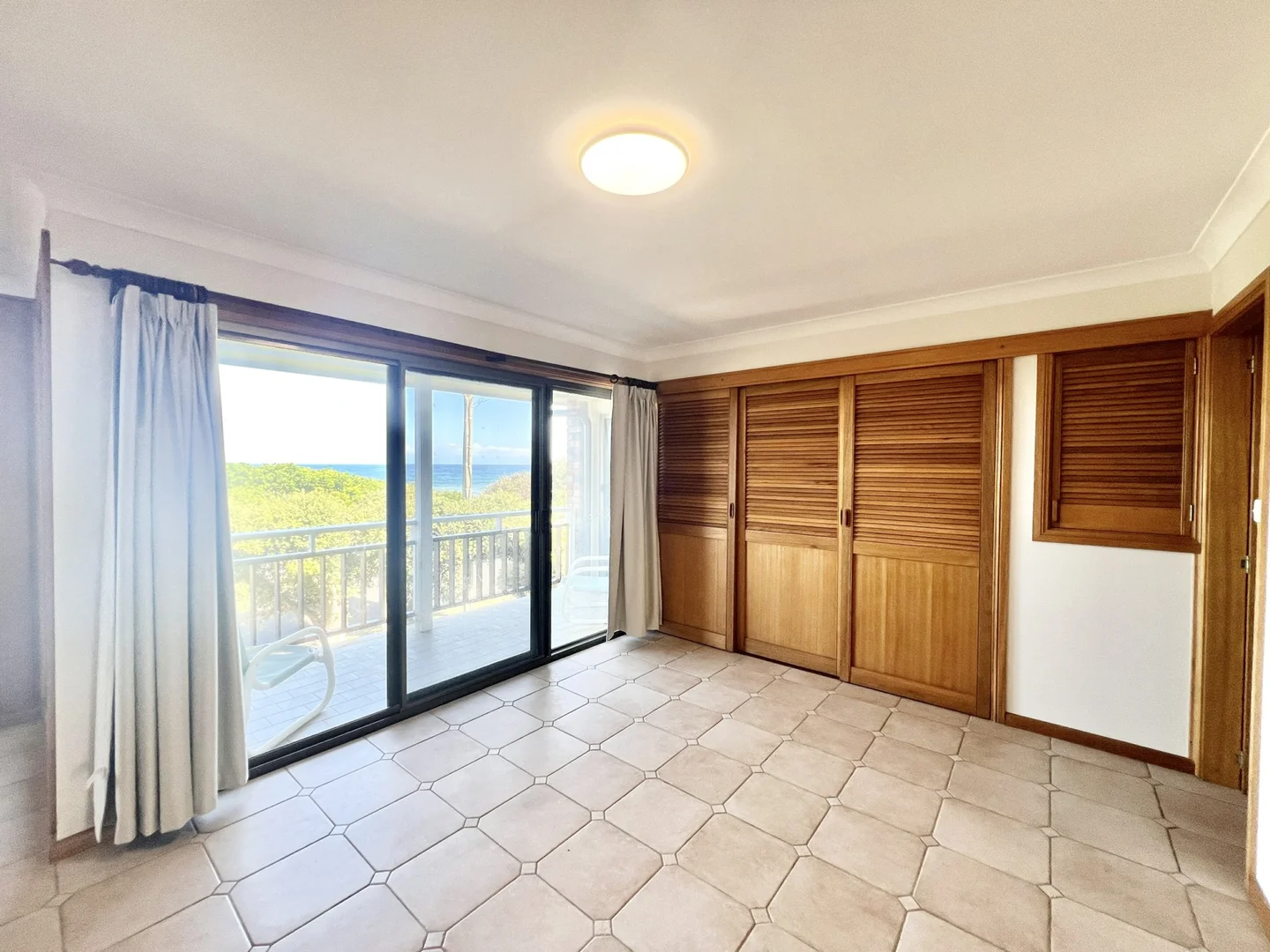 Additional image 5 of 39 Pacific Parade, Old Bar NSW 2430