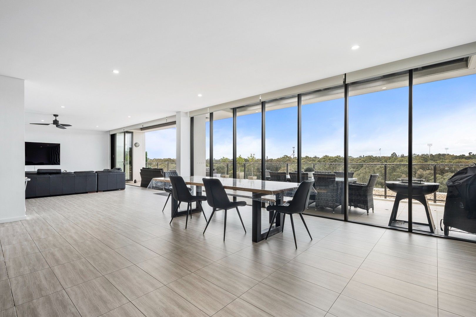 3 bedrooms Apartment / Unit / Flat in 39/97 Caddies Boulevard ROUSE HILL NSW, 2155