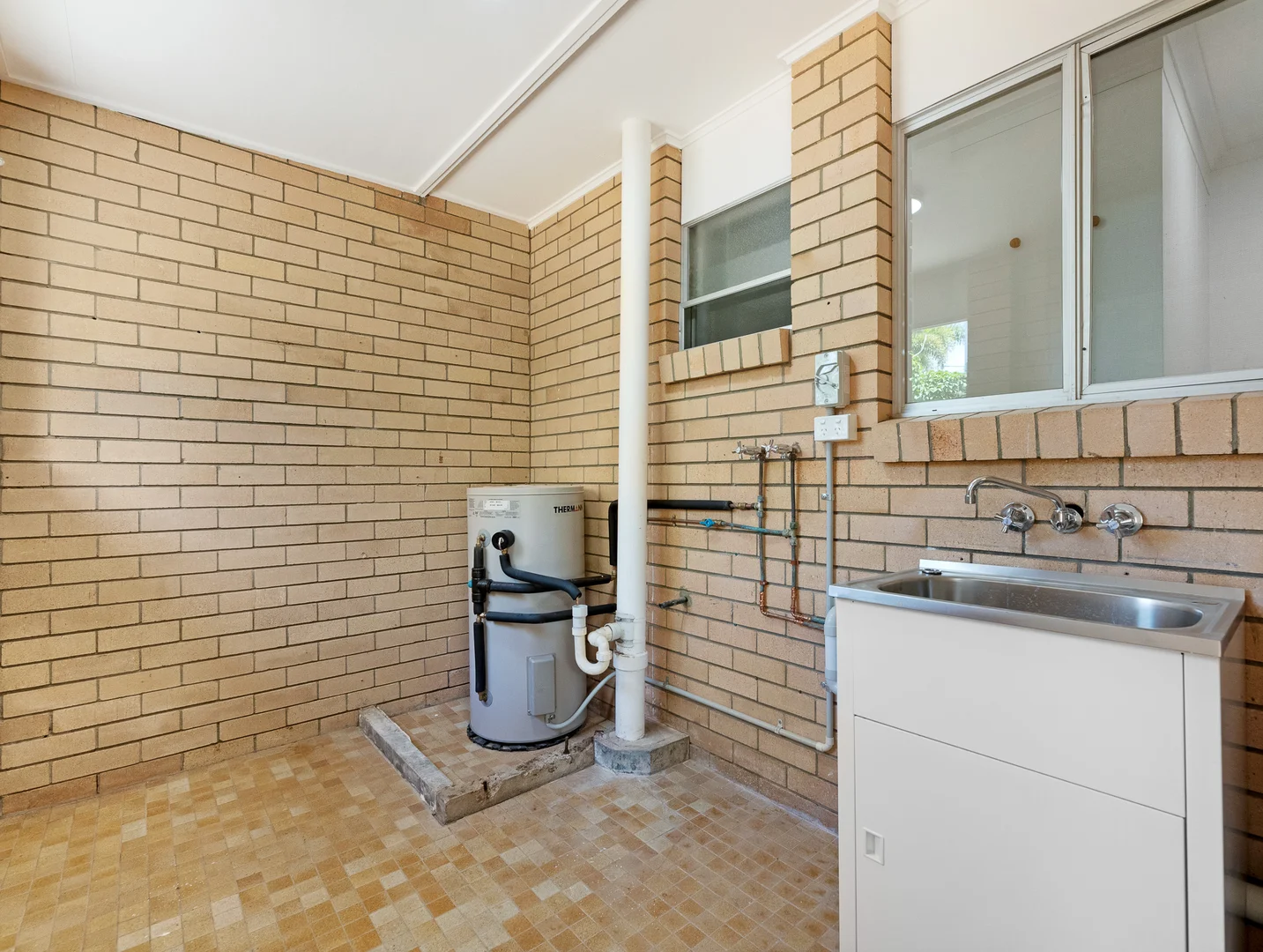 Additional image 12 of 160 Cypress Street, Urangan QLD 4655