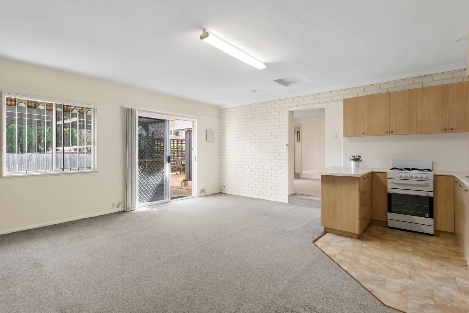 Additional image 9 of 5 Lantana Avenue, Wheeler Heights NSW 2097