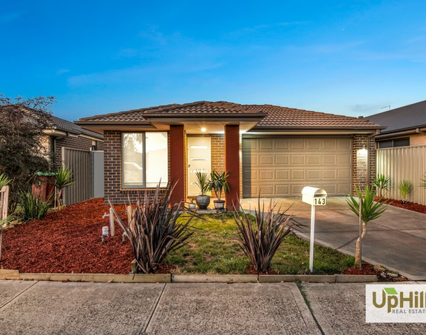 143 Lineham Drive, Cranbourne East VIC 3977