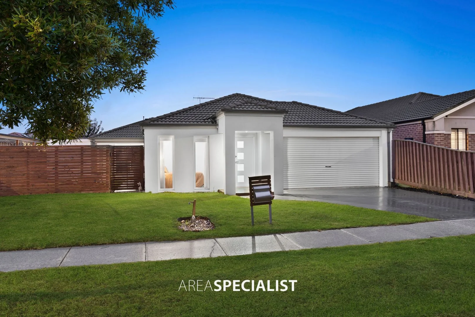 5 Alder Way, Cranbourne VIC 3977