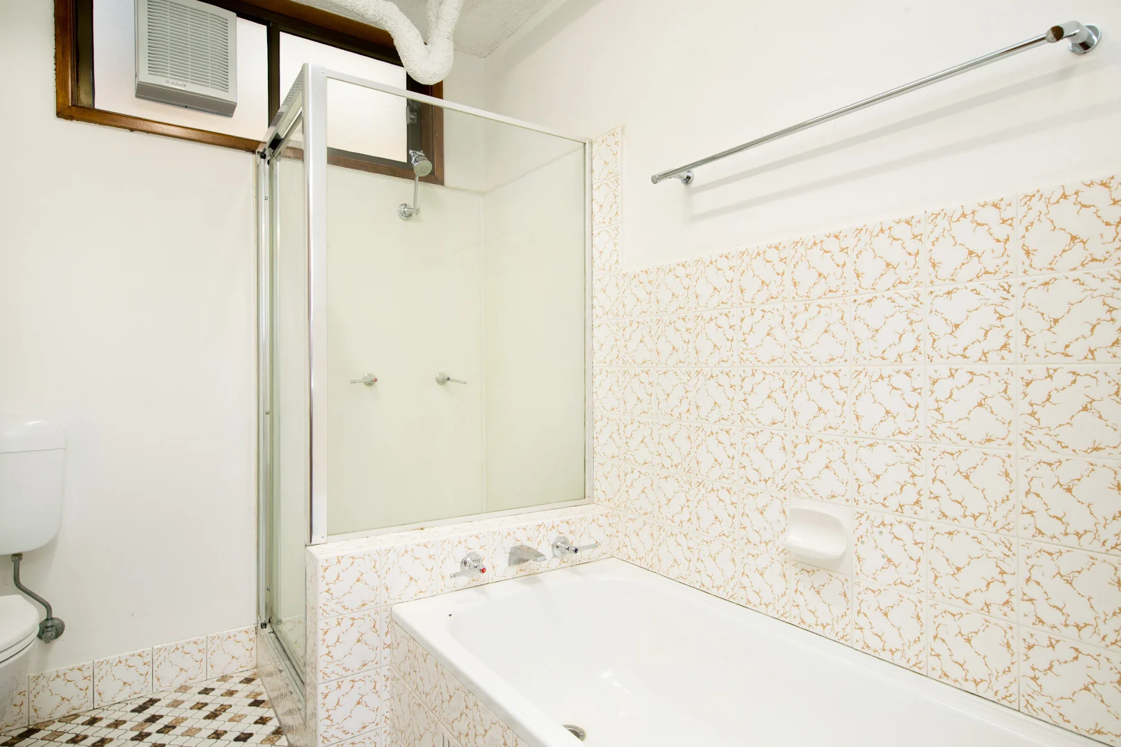 Additional image 8 of 2/64 Railway Street, Merewether NSW 2291