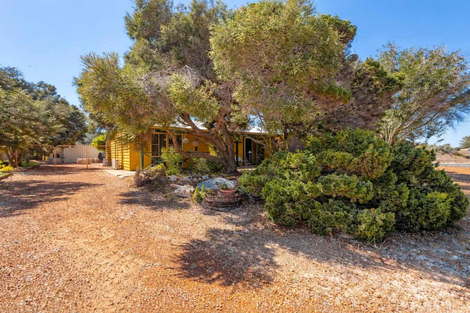 Additional image 3 of 1 Douro Close, Cervantes WA 6511