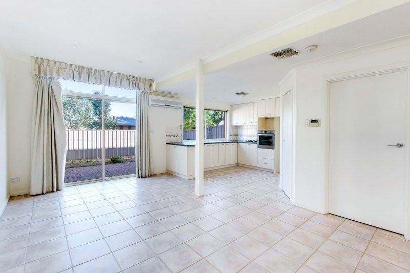 37 Cedar Crescent, Glenside SA 5065, Image 2