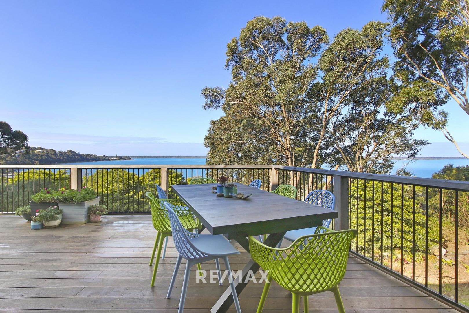 1/4 Lake Grove, Metung VIC 3904, Image 1