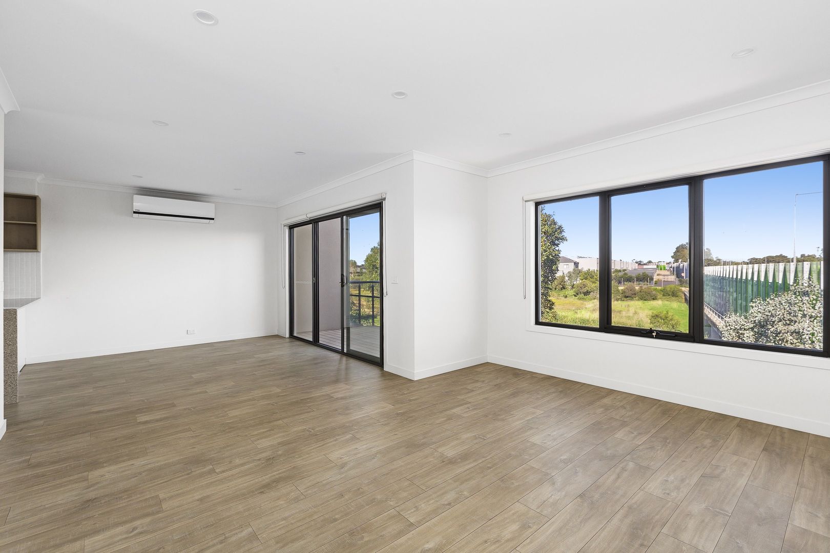 9/47 Waterhaven Blvd, Point Cook VIC 3030, Image 1