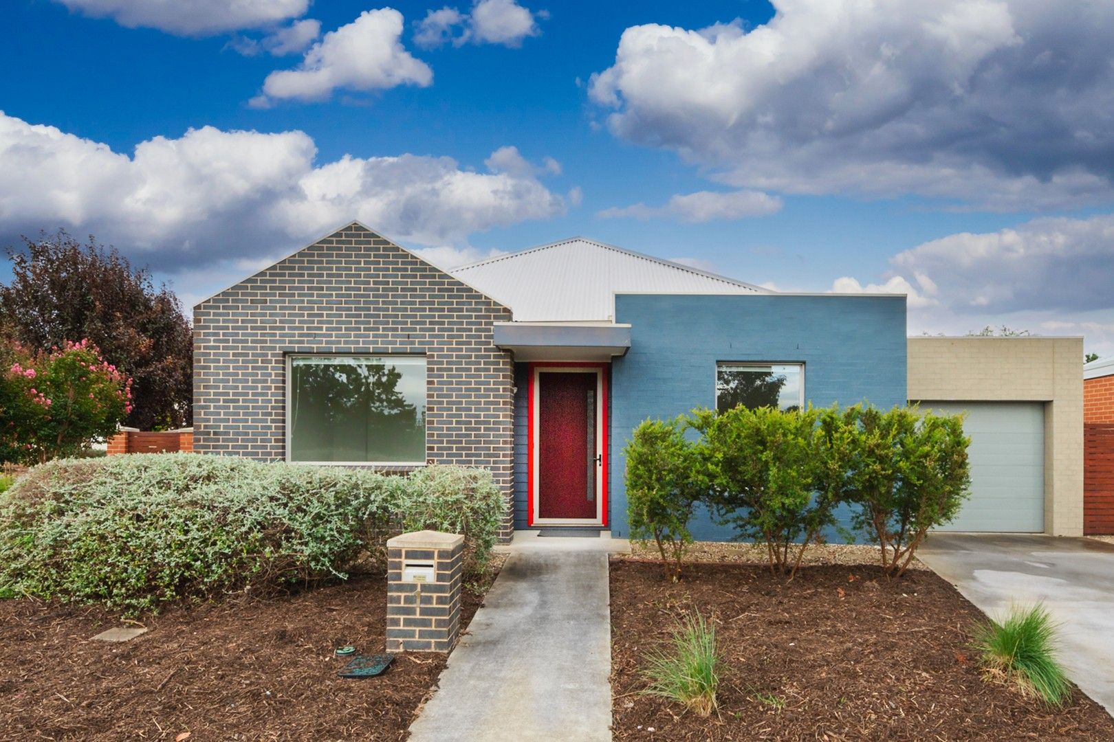 2 bedrooms House in 1 Eric Wright Street FORDE ACT, 2914