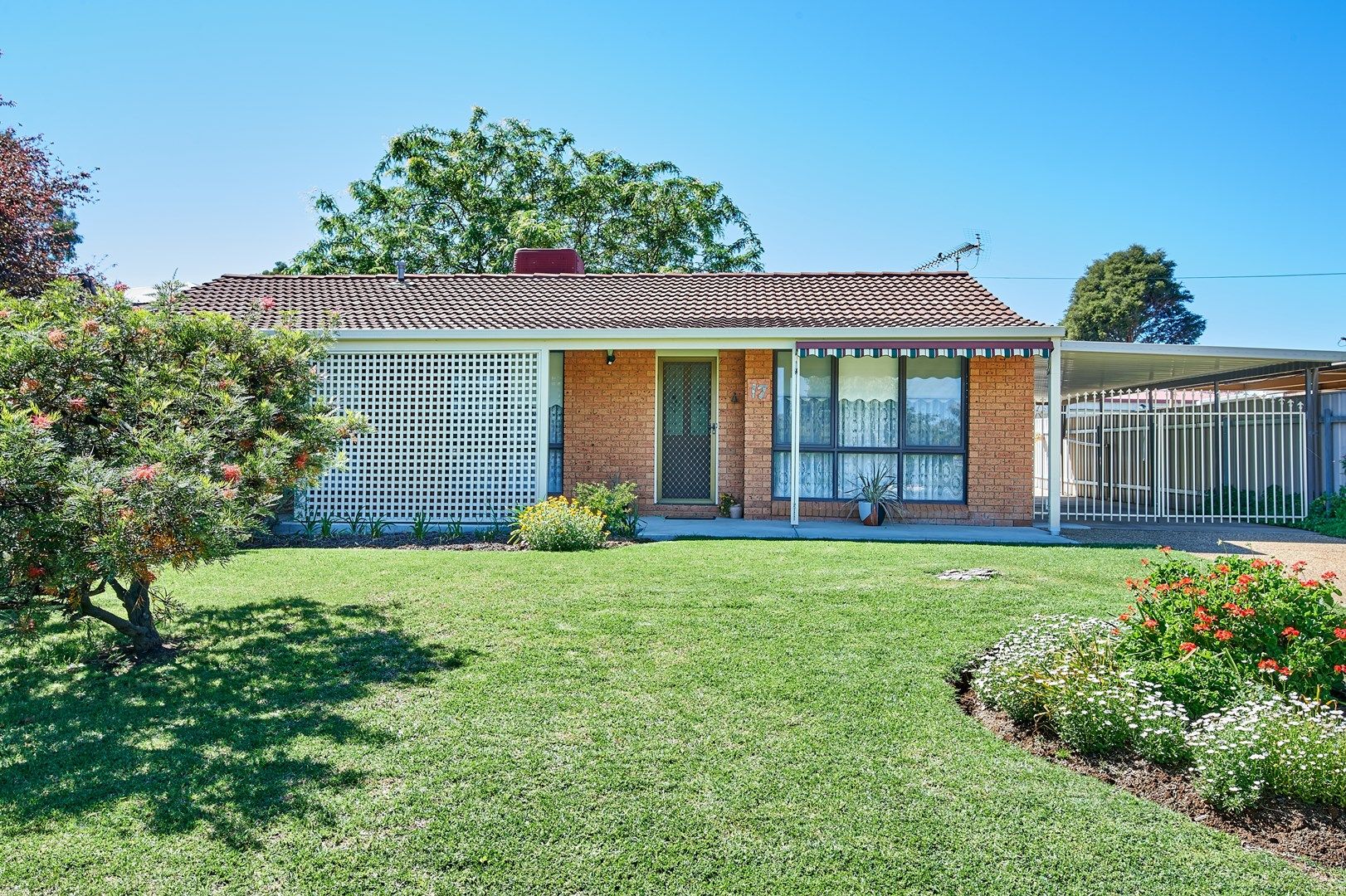 17 Crisp Drive, Flowerdale NSW 2650, Image 0