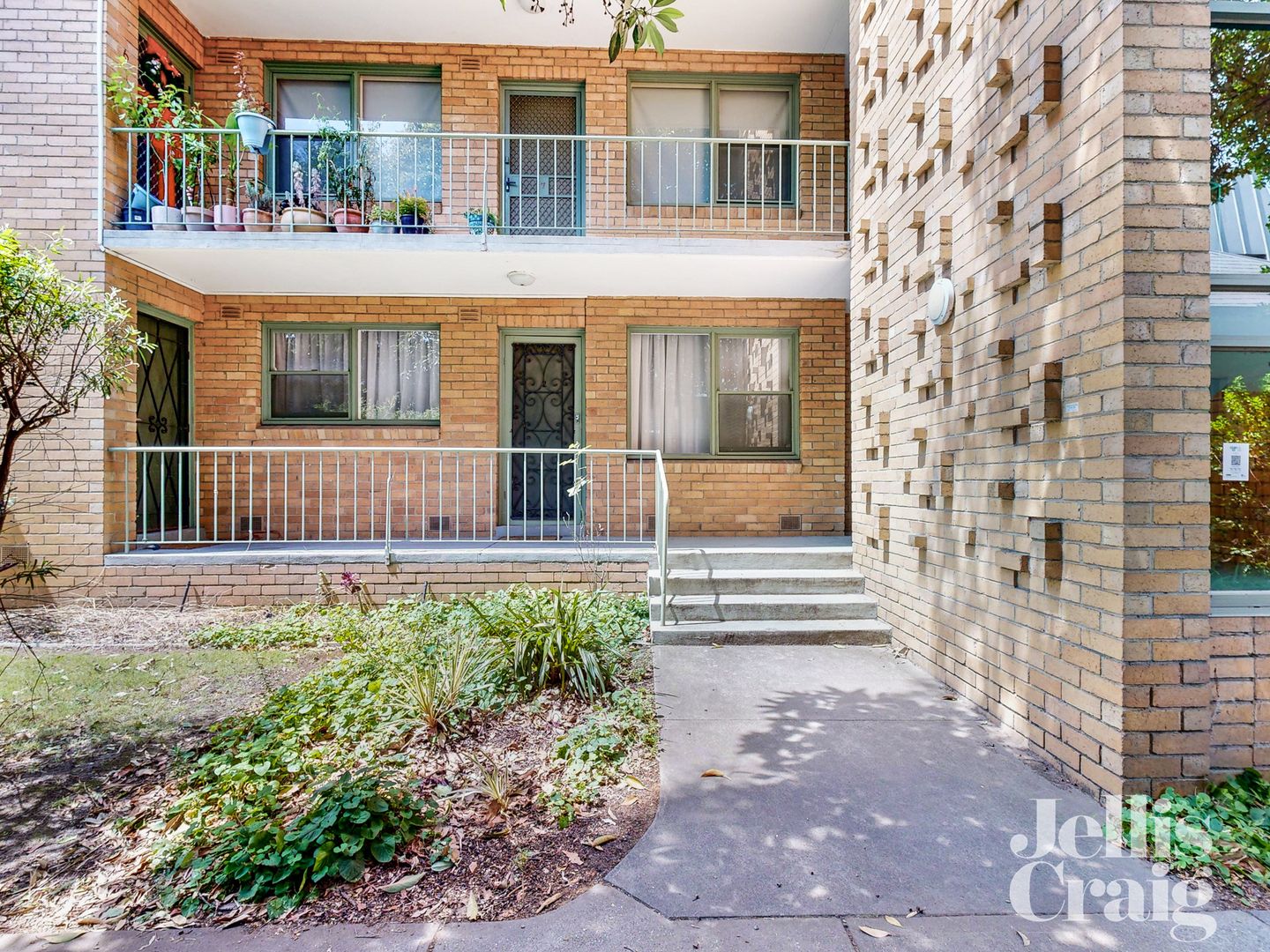 2/162 Barkers Road, Hawthorn VIC 3122