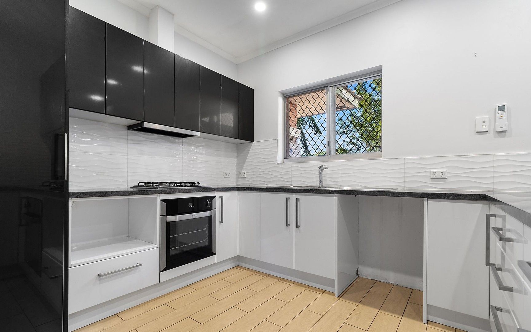 3 bedrooms House in 2 Wylie Court NICKOL WA, 6714