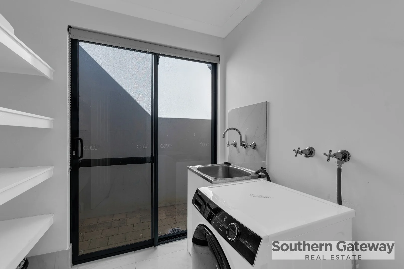 Additional image 16 of 82 Hawkeswood Boulevard, Kwinana Town Centre WA 6167