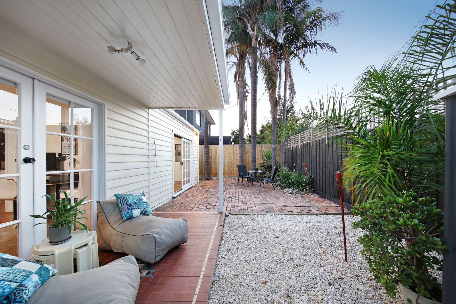 143 Sycamore Street, Caulfield South VIC 3162, Image 2