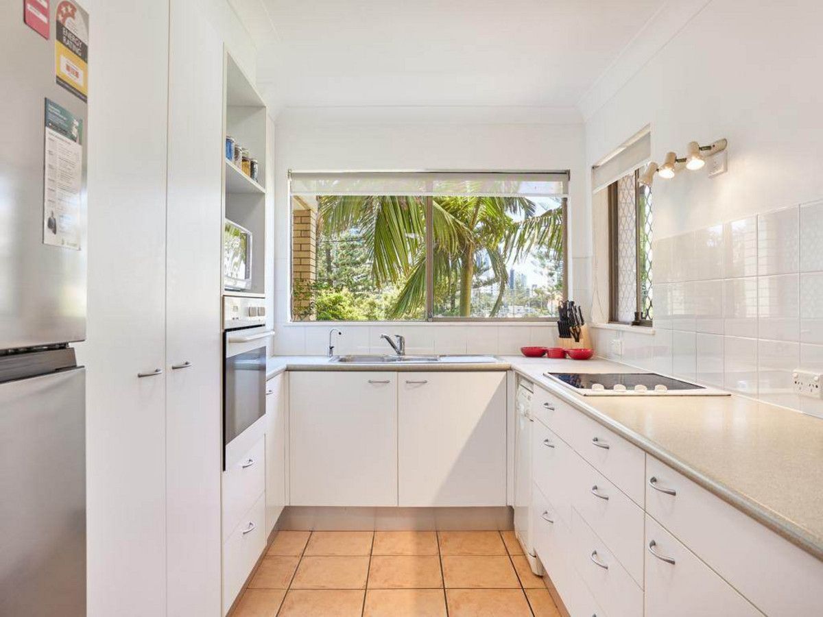 2 bedrooms Apartment / Unit / Flat in 10/24 Chelsea Avenue BROADBEACH QLD, 4218