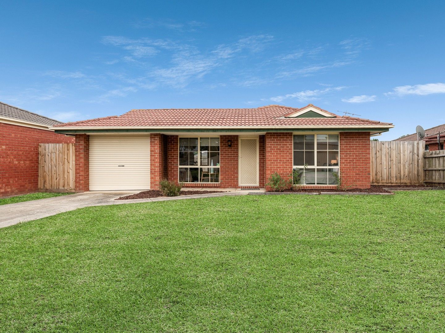 10 Pauline Court, Hallam VIC 3803, Image 0