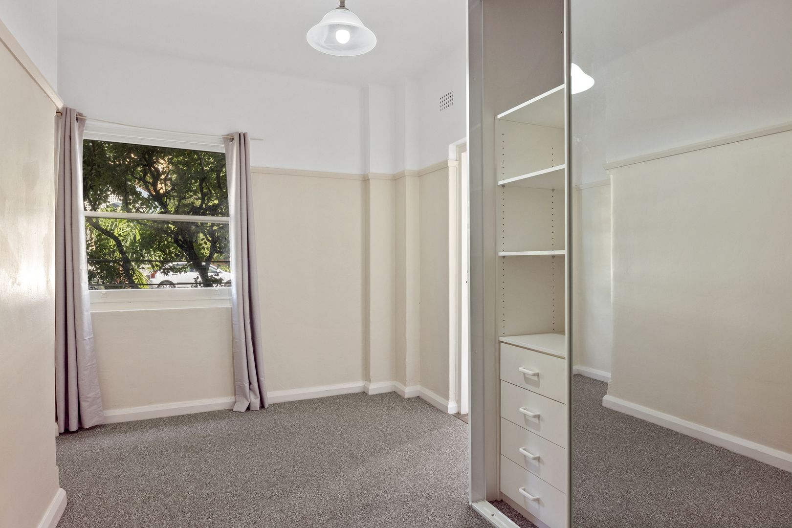 Unit 2/92 Coogee Bay Rd, Coogee NSW 2034, Image 2