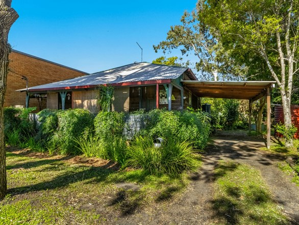 12 Phyllis Street, South Lismore NSW 2480