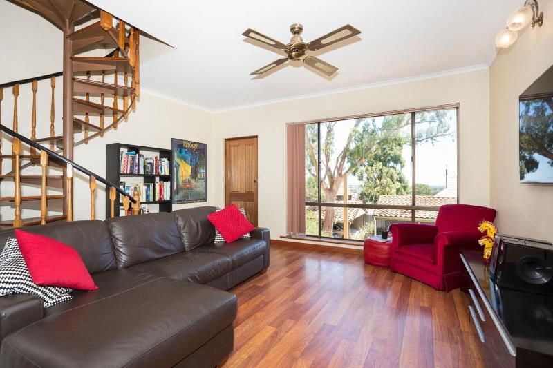 2 bedrooms Townhouse in 3 / 29 Norton Summit Road WOODFORDE SA, 5072