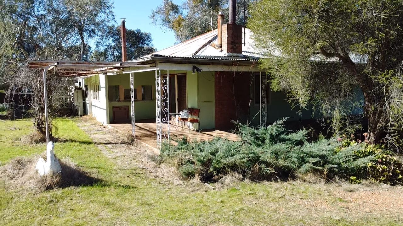 1039 Staircase Road, Mandagery NSW 2870, Image 2