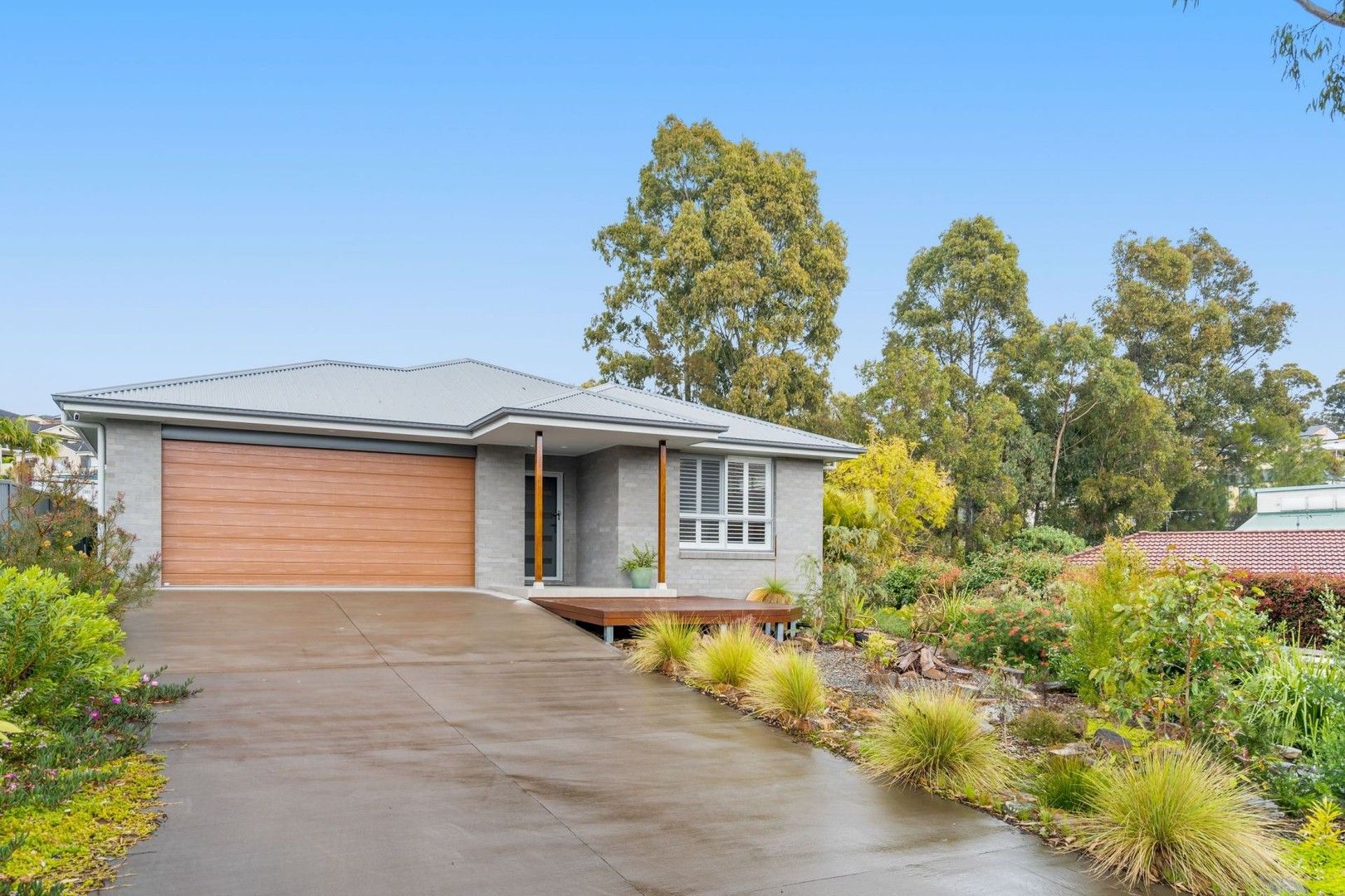 4 bedrooms House in 20 High St MARMONG POINT NSW, 2284