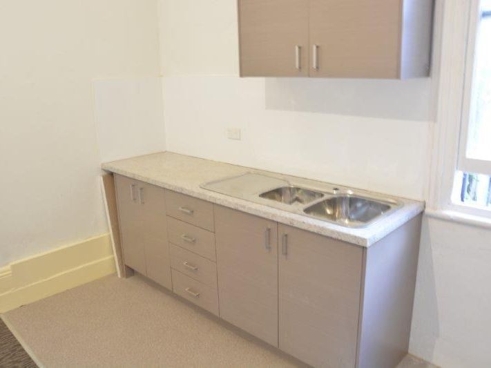 1 bedrooms Studio in 2/180 Bridge Road GLEBE NSW, 2037