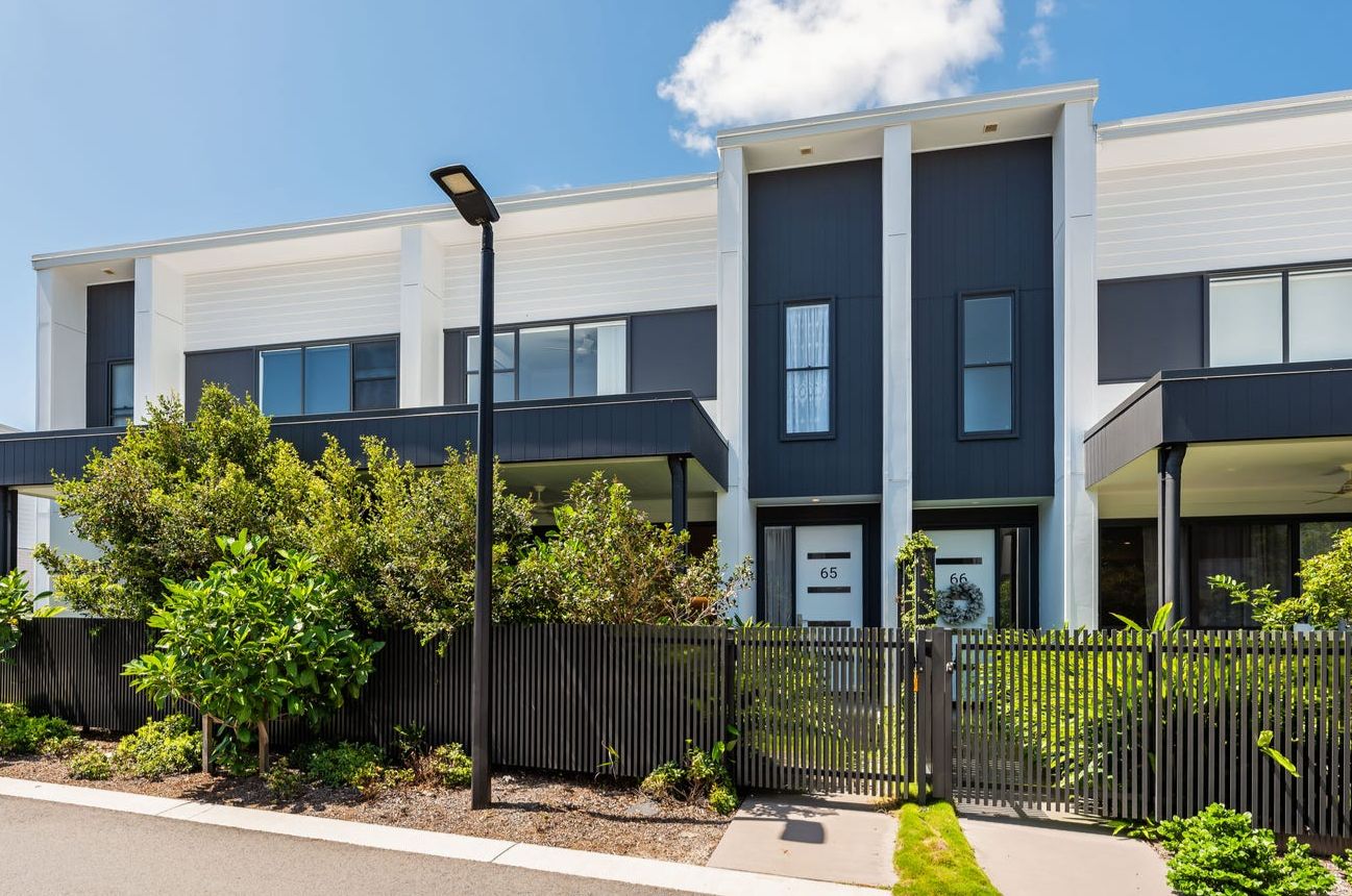 3 bedrooms Townhouse in 65 Delta Circuit HOPE ISLAND QLD, 4212