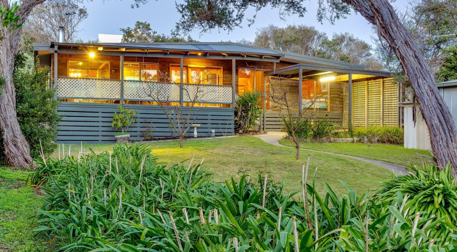 3 bedrooms House in 17 Chenier Street RYE VIC, 3941