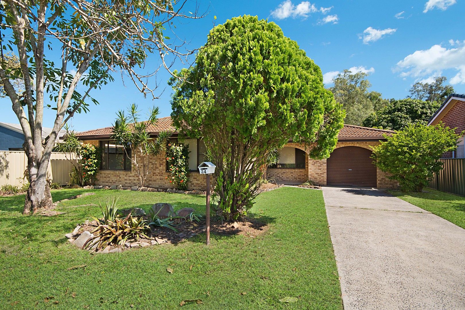 3 bedrooms House in 24 Telopea Avenue YAMBA NSW, 2464