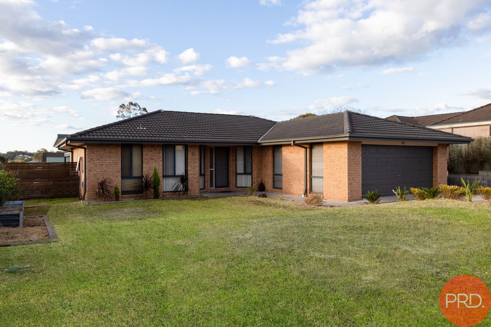 4 bedrooms House in 6 Palisade Street RUTHERFORD NSW, 2320