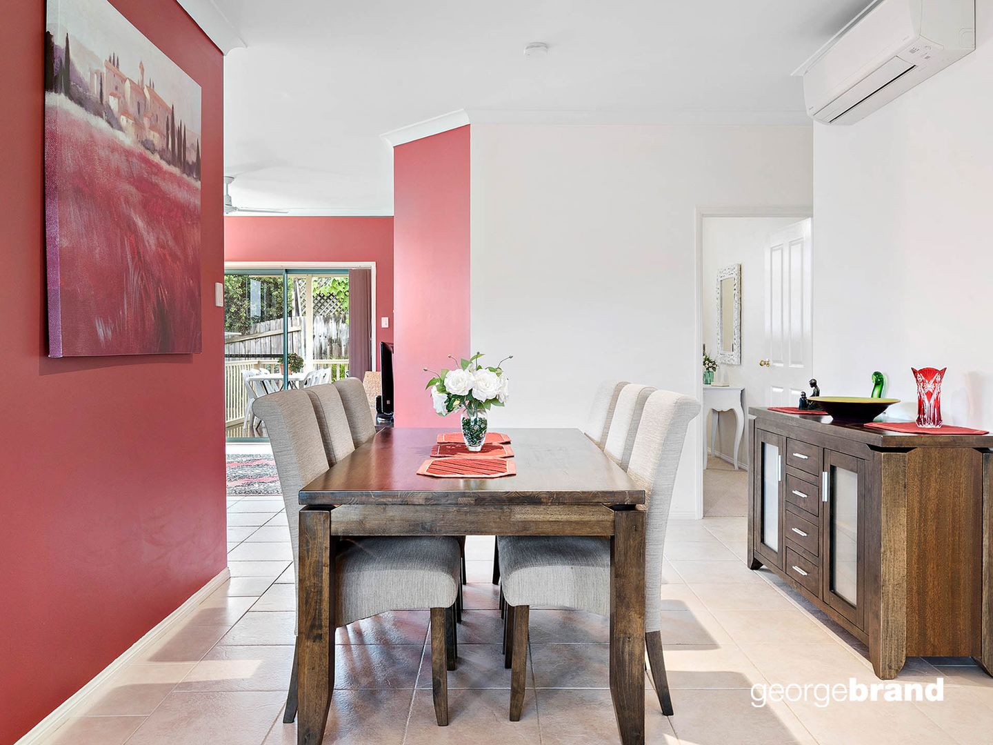 2/14 Sotherby Avenue, Terrigal NSW 2260, Image 2