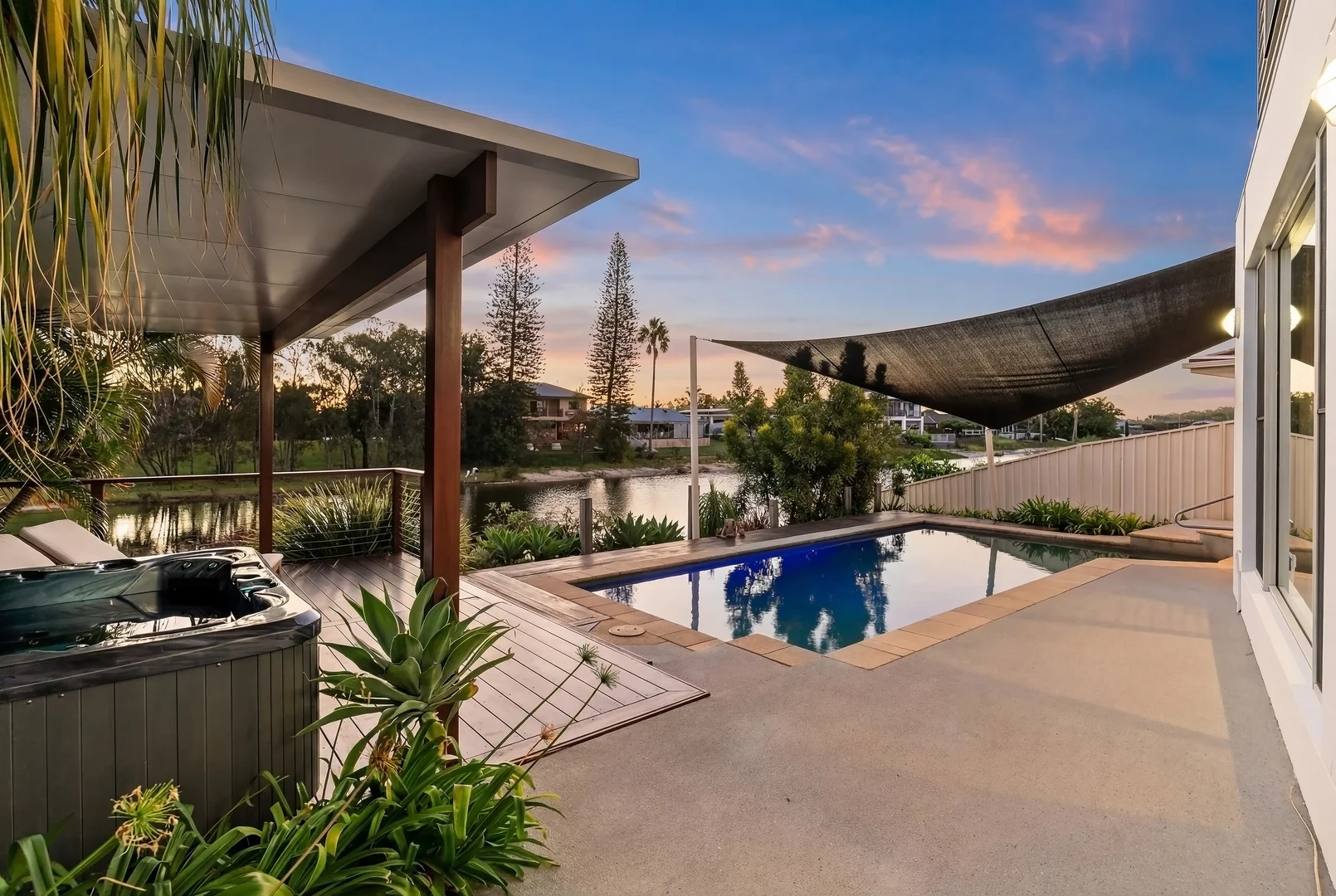 Additional image 14 of 49 Kingfisher Crescent, Burleigh Waters QLD 4220