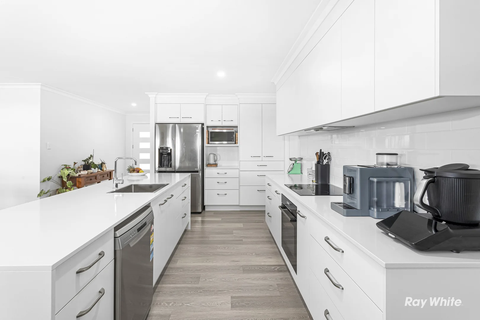 Additional image 4 of 12 Valley Place, Hidden Valley QLD 4703