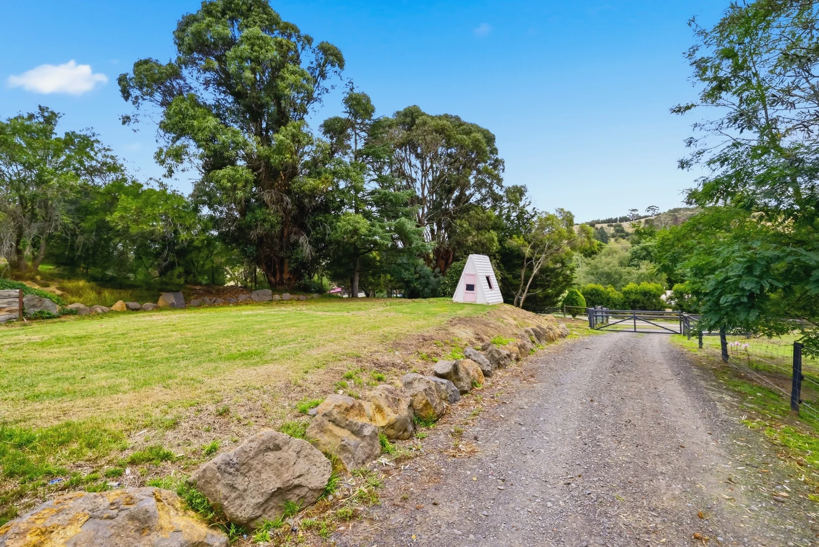 Additional image 15 of 31 Napoleon Street, Greendale VIC 3341