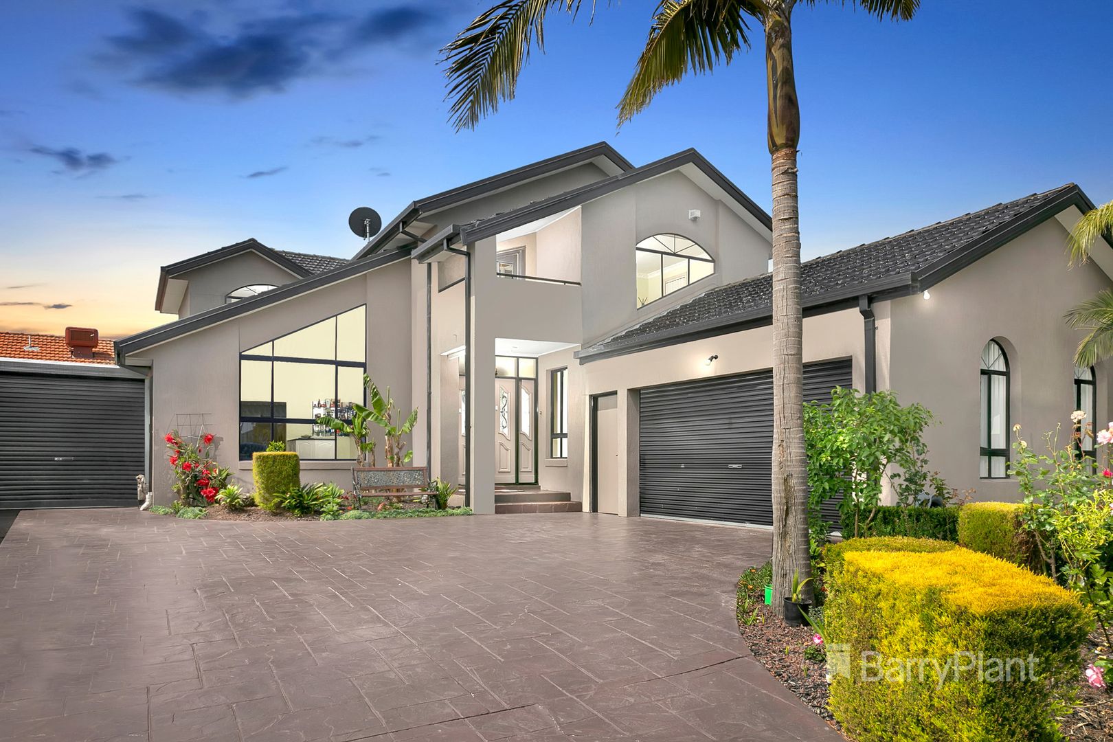 2 Mew Court, Mill Park VIC 3082