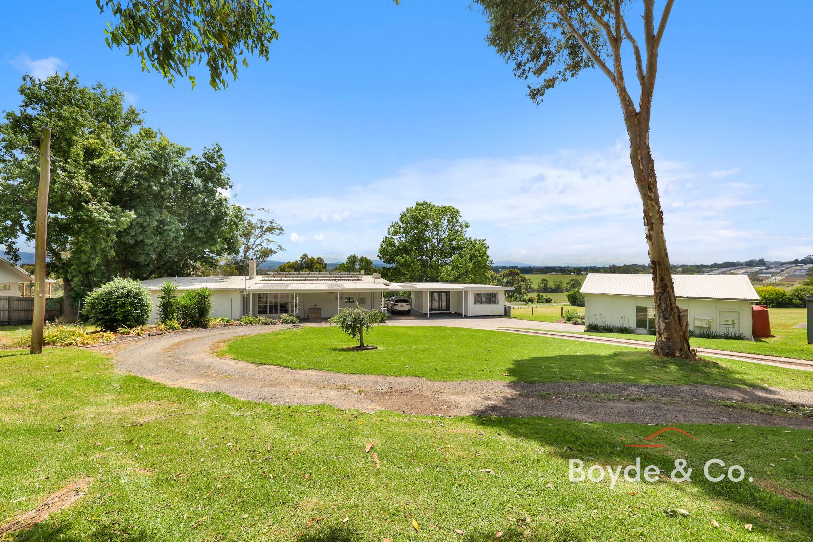 475 Longwarry-Drouin Road, Drouin VIC 3818, Image 2