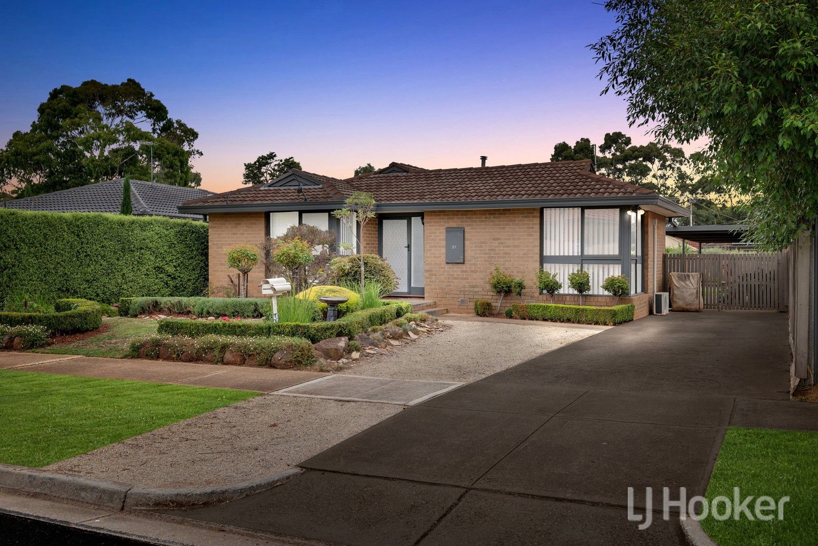 4 bedrooms House in 59 Carina Drive MELTON VIC, 3337