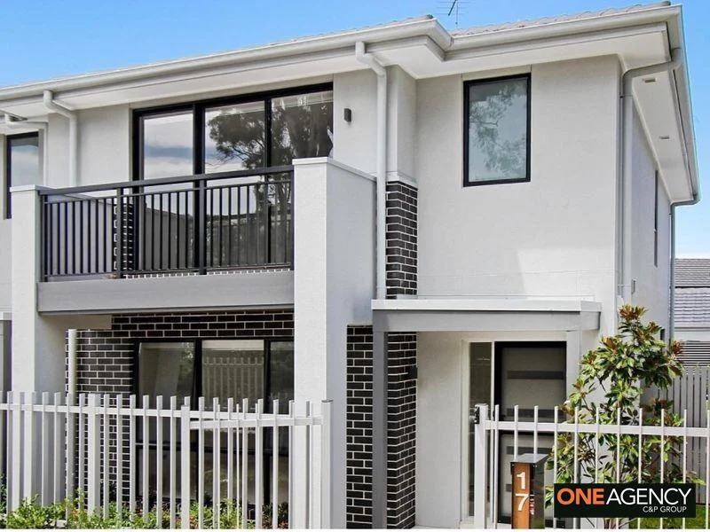 17 Kermond Walk, Moorebank NSW 2170