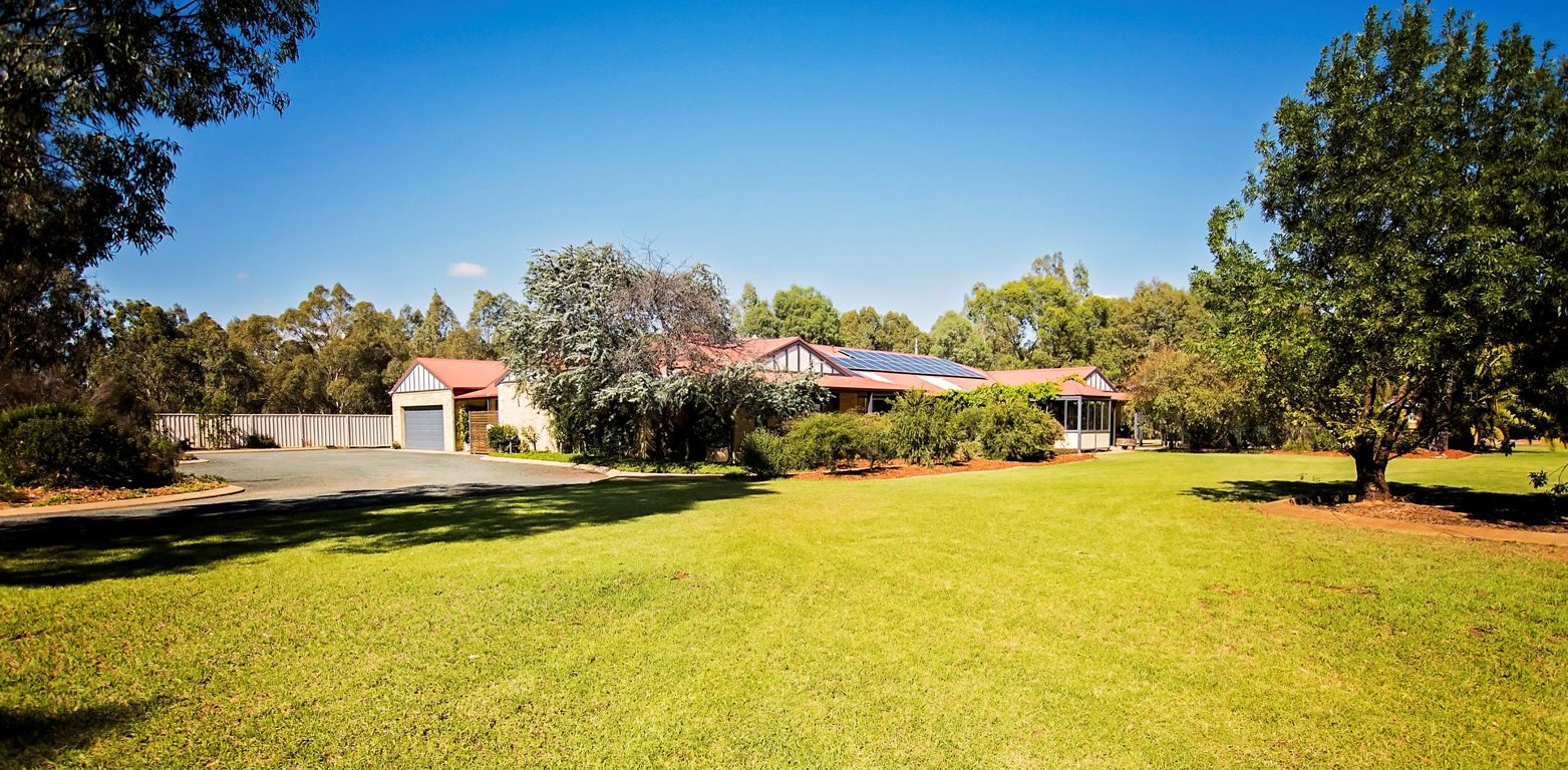 230 Anderson Road, Echuca VIC 3564, Image 0