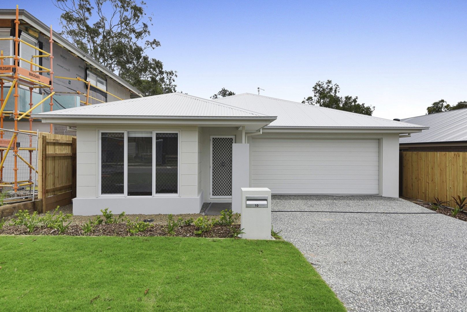 10 Alloway Close, Pallara QLD 4110 House For Rent Domain