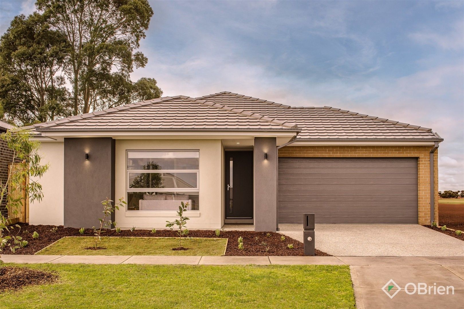 4 bedrooms House in 39 Largo Circuit JUNCTION VILLAGE VIC, 3977