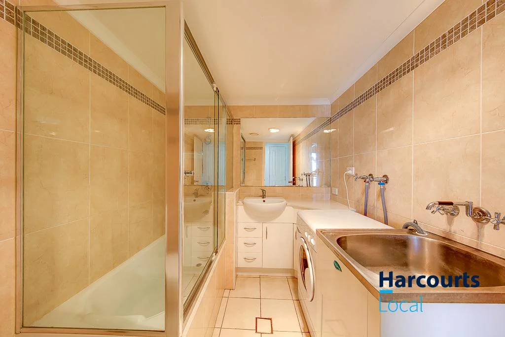 Additional image 8 of 3/17 Vincent Street, Indooroopilly QLD 4068