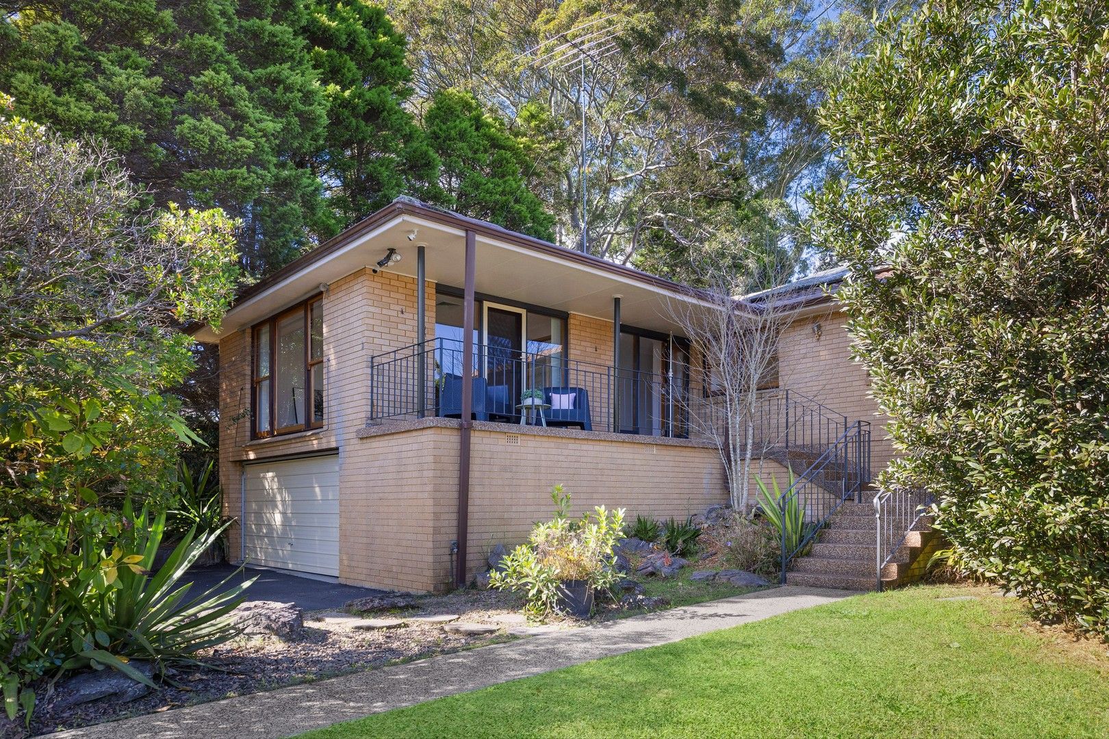11 Alliedale Close, Hornsby NSW 2077, Image 0