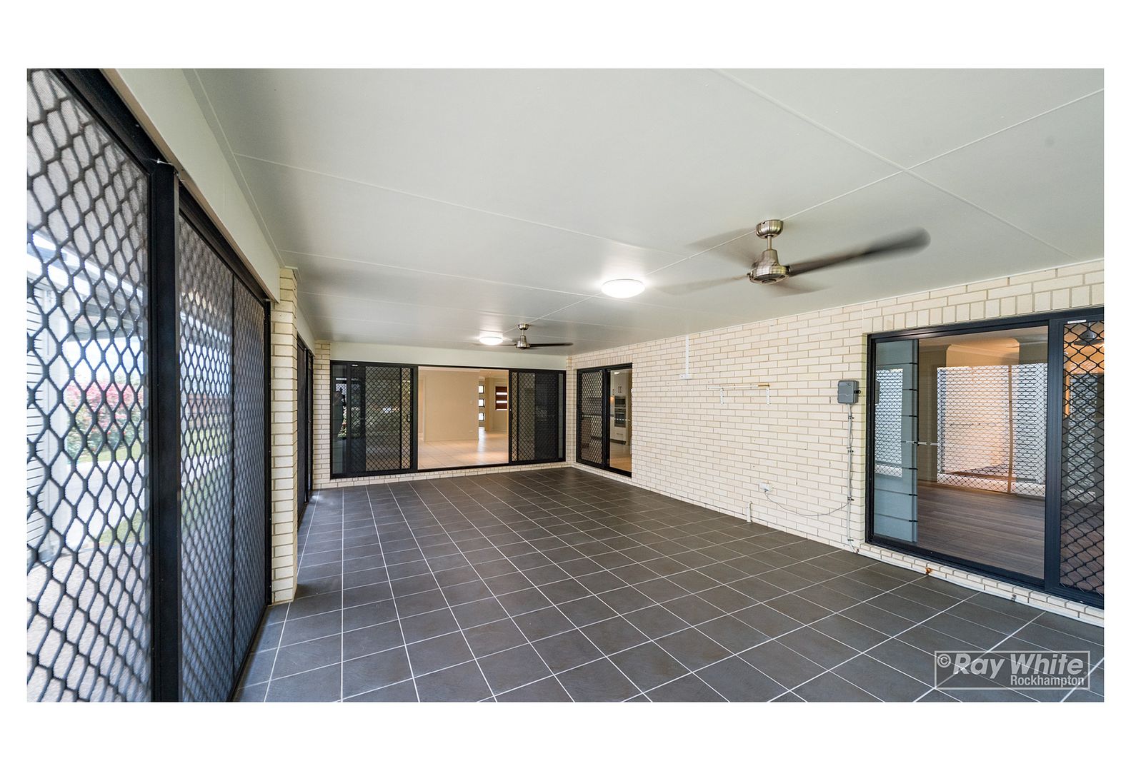 96 Springfield Drive, Norman Gardens QLD 4701, Image 2
