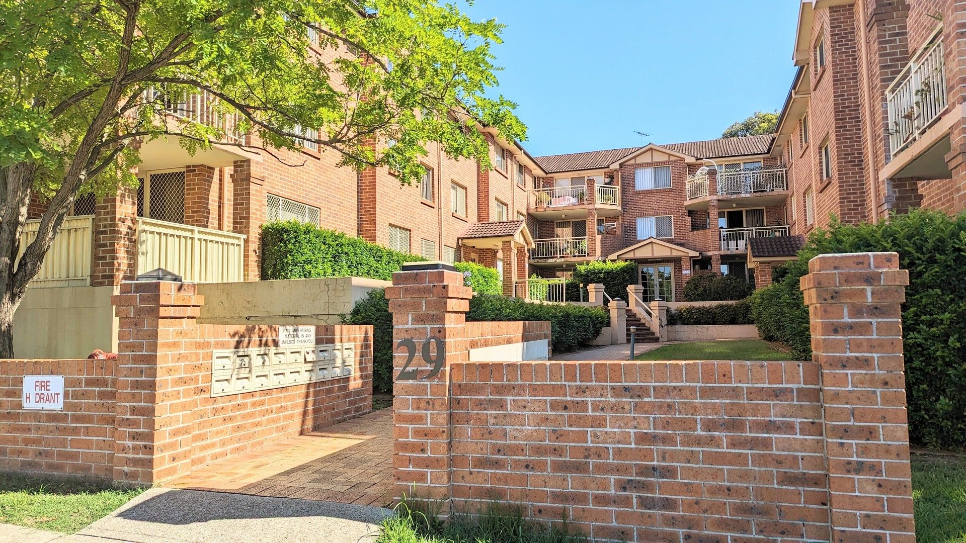 3 bedrooms Apartment / Unit / Flat in 5/29 Littleton St RIVERWOOD NSW, 2210