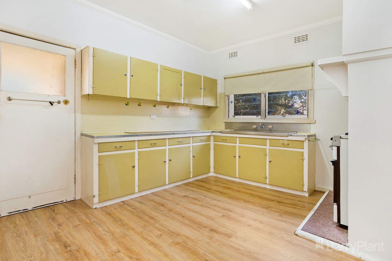 30 Poplar Street, Golden Square VIC 3555, Image 1